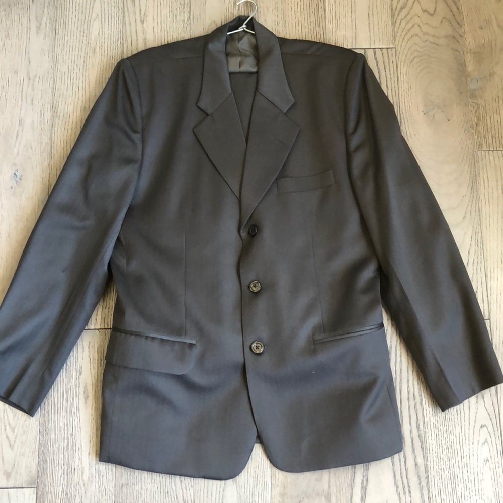 Men’s custom made suit-38R